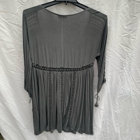 POL Grey V-Neck Long Sleeve Tunic Dress Ladder Lace Grunge Fairy y2k Sz Small - Picture 7 of 7